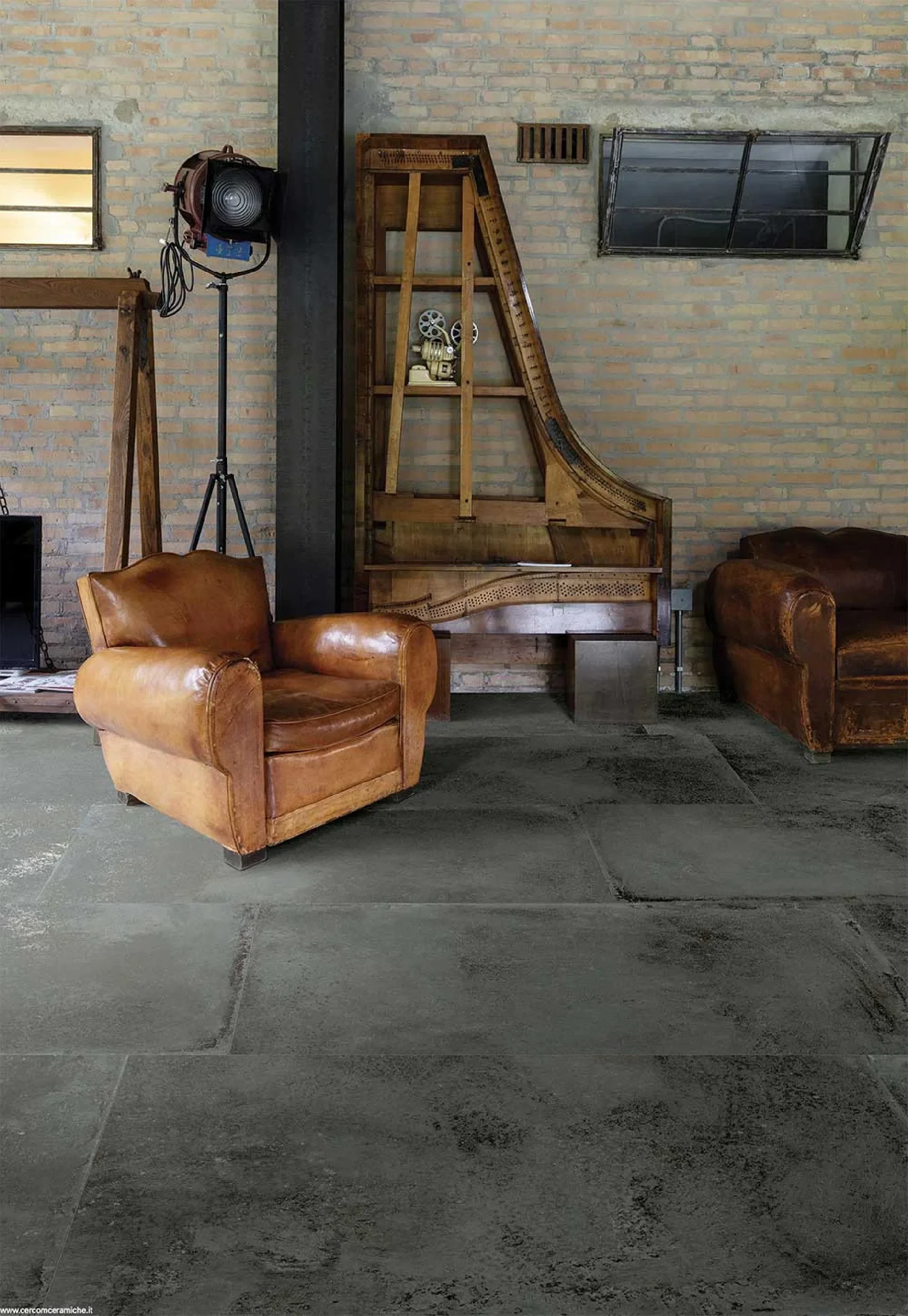 Temper Iron 120x120 Rett.Gat.1